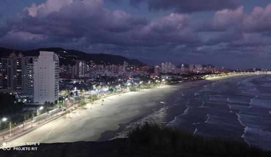 Apto Amplo, Confortavel, Bem Localizado, Asturias Guarujá Zewnętrze zdjęcie